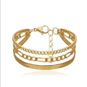 18K GOLD CHAIN LINK THREE LAYERED BRACELET